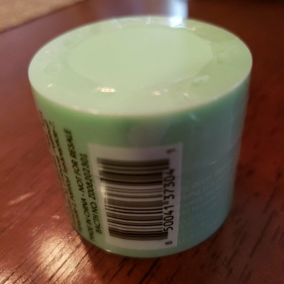 *New* Give Them Lala Lip Scrub - Picture 3 of 4